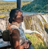 psicologa clinica que realiza psicoterapia online en CHile