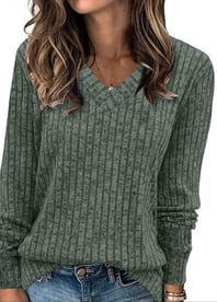 Women's V-Shirts