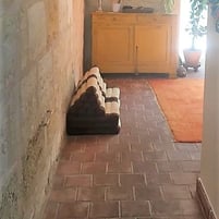 Carreaux rouges traites 25x25