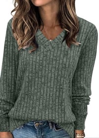 Women's V-Shirts