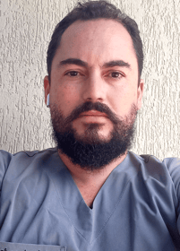 Foto do criador do site Ariéu Azevedo Moraes