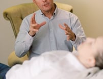 Clinical hypnotherapy session using Inner Revision Therapy and Sanomentology