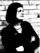 Eva Serpan Sitar