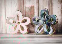 Pince a cheveux vintage fleur des iles vintage a prix doux