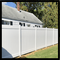 displaying vinyl fence