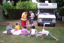 Joie des enfants au camping des deux Séquoias