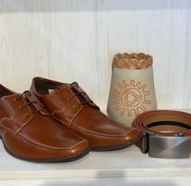 Zapatos cafes para hombre