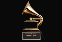 Logo del Latin Grammy, premio en consideración