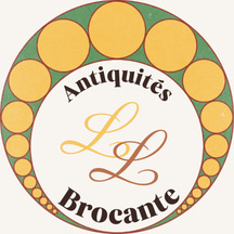 Vintage & Co by Laurence logo