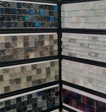 frise et mosaïques salle de bains