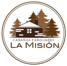 La Misión Cabañas Familiares logo