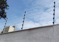 Oferecemos instalação e manutenção profissional de câmeras de segurança para residências, comércios 