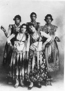 Gawazi dancers with cymbals Mazin