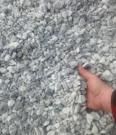 3/4 -salt-and-pepper-rock