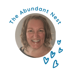 The Abundant Nest logo