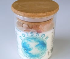Pisces zodiac sign candle with decan stone