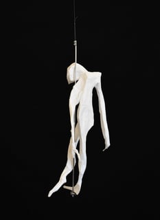 mobile sculpture papier personnage mouvement