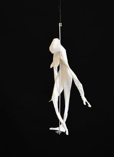 mobile sculpture papier personnage mouvement