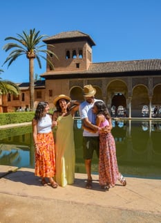 granada-alhambra-palacios-nazaries-travel2travel-scaled