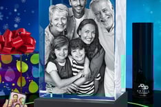 Customized Family Portrait 3D Premium Crystal Photo, Christmas Gifts for Women, Her, Wife, Mom