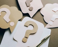 Carnet et point d'interrogation en rapport avec les Quiz