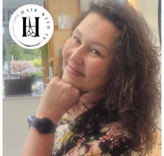 Jeanine Curly Hair Specialist and sole trader at Hair with J9