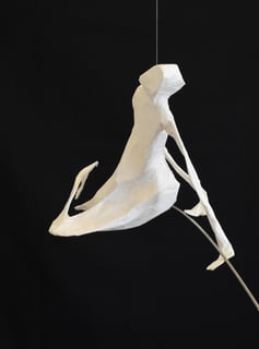 mobile sculpture papier personnage mouvement