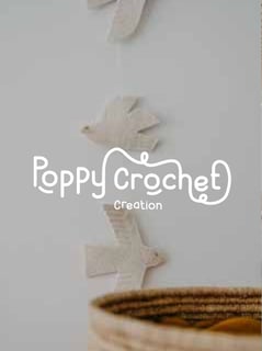 Logo pour une entrepreneuse dans le crochet