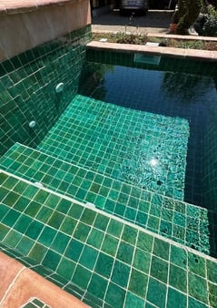emailles vert