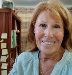 Jill Dubler one of the volunteers who catalogs the books for Biblioteca San Benito