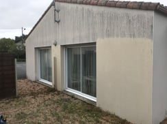 Nettoyage façade à la Ferrière