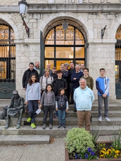 Après la simultanée sur les marches de la mairie de Lalbenque