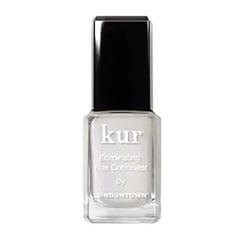 Illuminating Nail Concealer