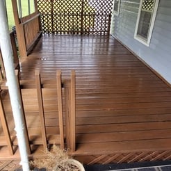 Vinyl house wash in Mooresburg, Tn 37811 by Bobs Pressure Washing services 23