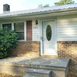 House wash in Greenville, Tn 37743 37745 near me by Bobs Pressure Washing LLC in Bulls Gap, Tn 37711 6