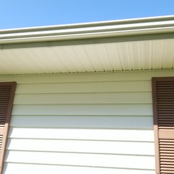 House wash in Greenville, Tn 37743 37745 near me by Bobs Pressure Washing LLC in Bulls Gap, Tn 37711 2