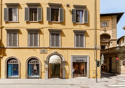 Facciata storica del progetto hospitality Room Mate Isabella di BRB Engineering srl