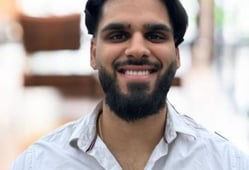 Tarun Kumar – Experte für Immobilienberatung und Kapitalstrategien in Bielefeld