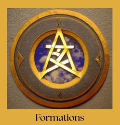 symbole circulaire avec trangle celtique