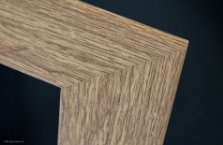 a picture of a picture frame with a wooden frame