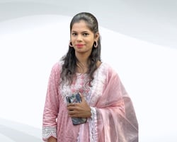 "Profile picture of a female home tutor committed to helping students succeed in academics."