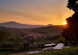Vista panoramica al tramonto del progetto hospitality Fonteverde di BRB Engineering srl