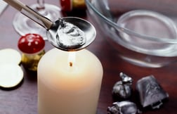 Rituel de nettoyage au plomb contre les énergies négatives