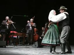 Akkordok: Mezőségi Népzene - Bonchidai Menyecskék