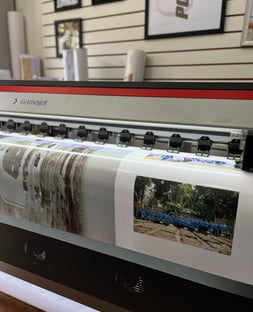 servicio de impresion en vinil, tienda en jesus maria lima peru. atencion 24 horas