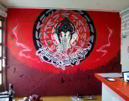 mural aerográfo nunkui graffiti