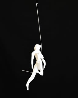 mobile sculpture papier personnage mouvement