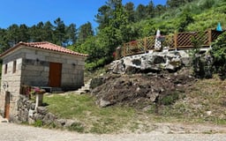 casas de férias isoladas em pedra
