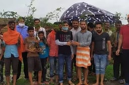 Distributing Plants to Seharia Adivasis of Gwalior, Madhya Pradesh