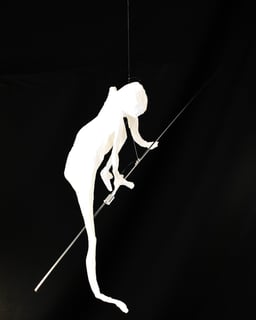 mobile sculpture papier personnage mouvement